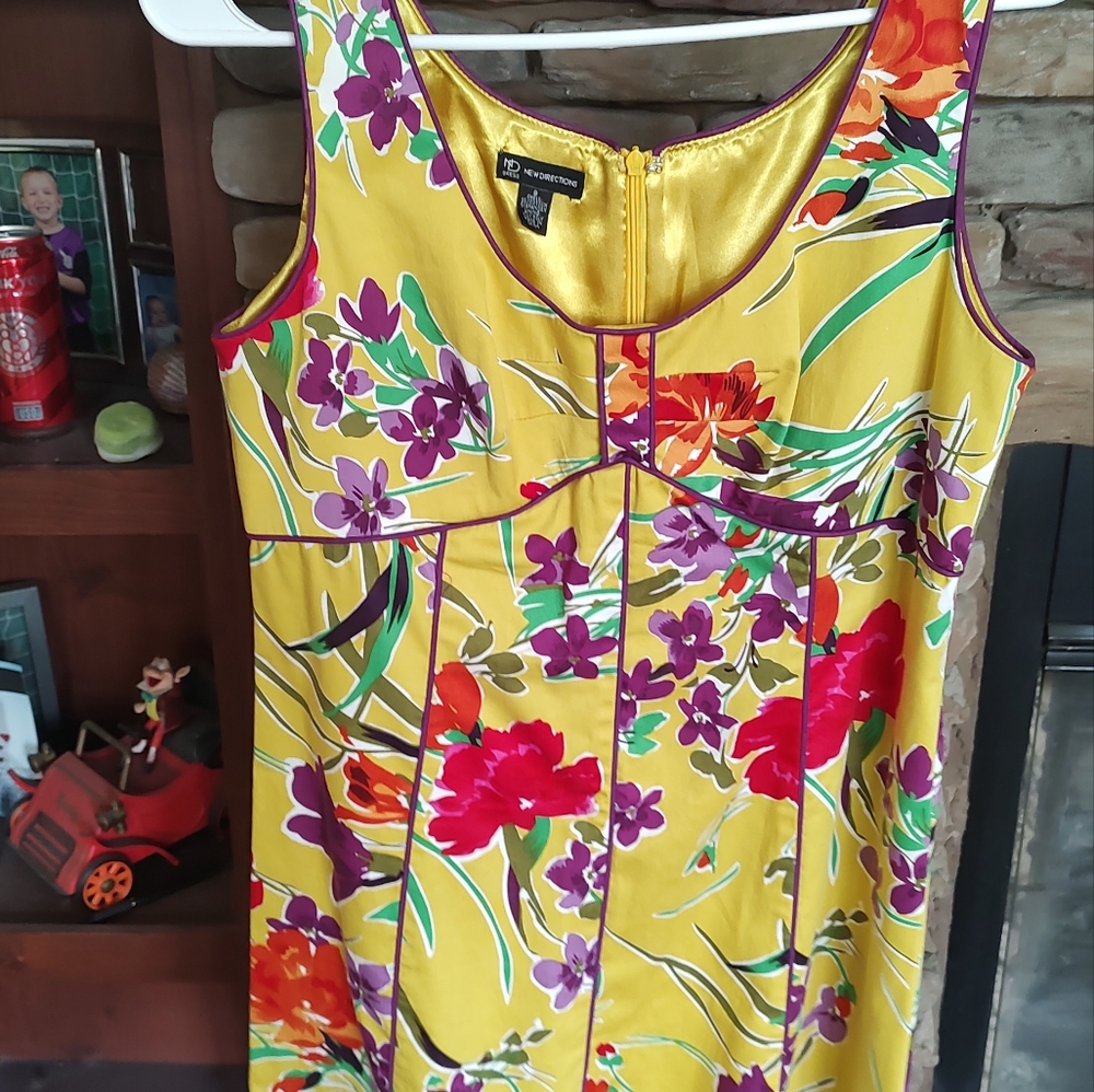 New directions casual dress